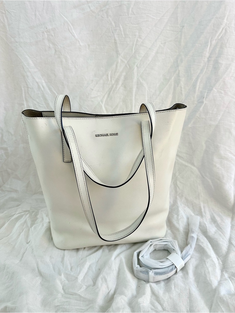Michael Kors White Leather Shoulder Tote